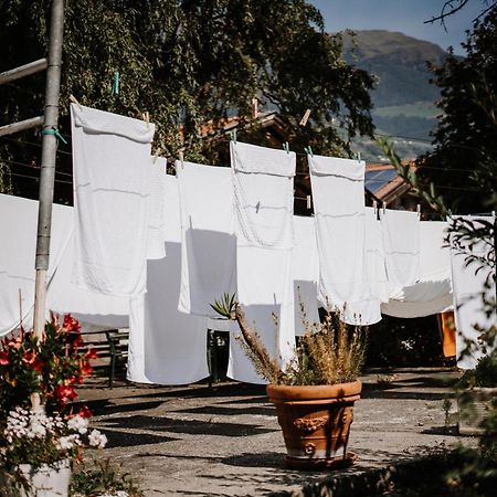 Zum Riesen Historic Refugium Hotell Laces Eksteriør bilde