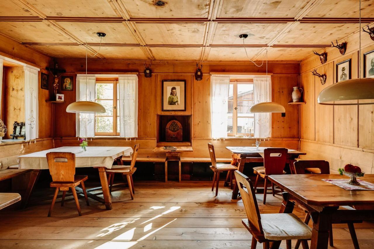 Zum Riesen Historic Refugium Hotell Laces Eksteriør bilde
